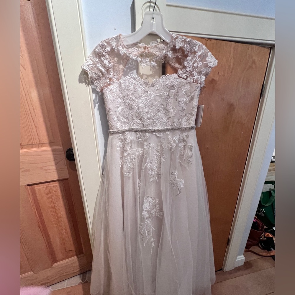 Girls Ivory White Formal Gown